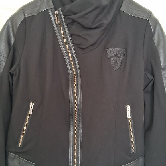 Headrush Jacket - Picture 5 of 14